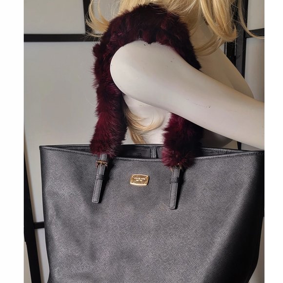 Michael Kors Handbags - Black Like New Michael Kors Hard tote with Brilliant Burgandy Fox Fur Handels